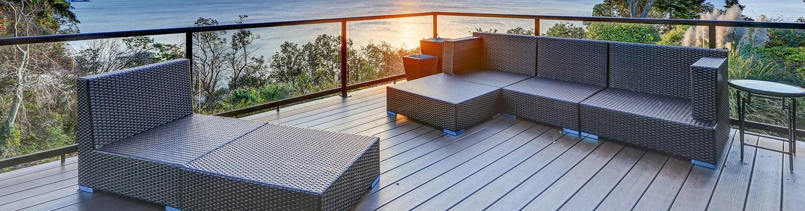 The Best Composite Decking & Fencing Supplier